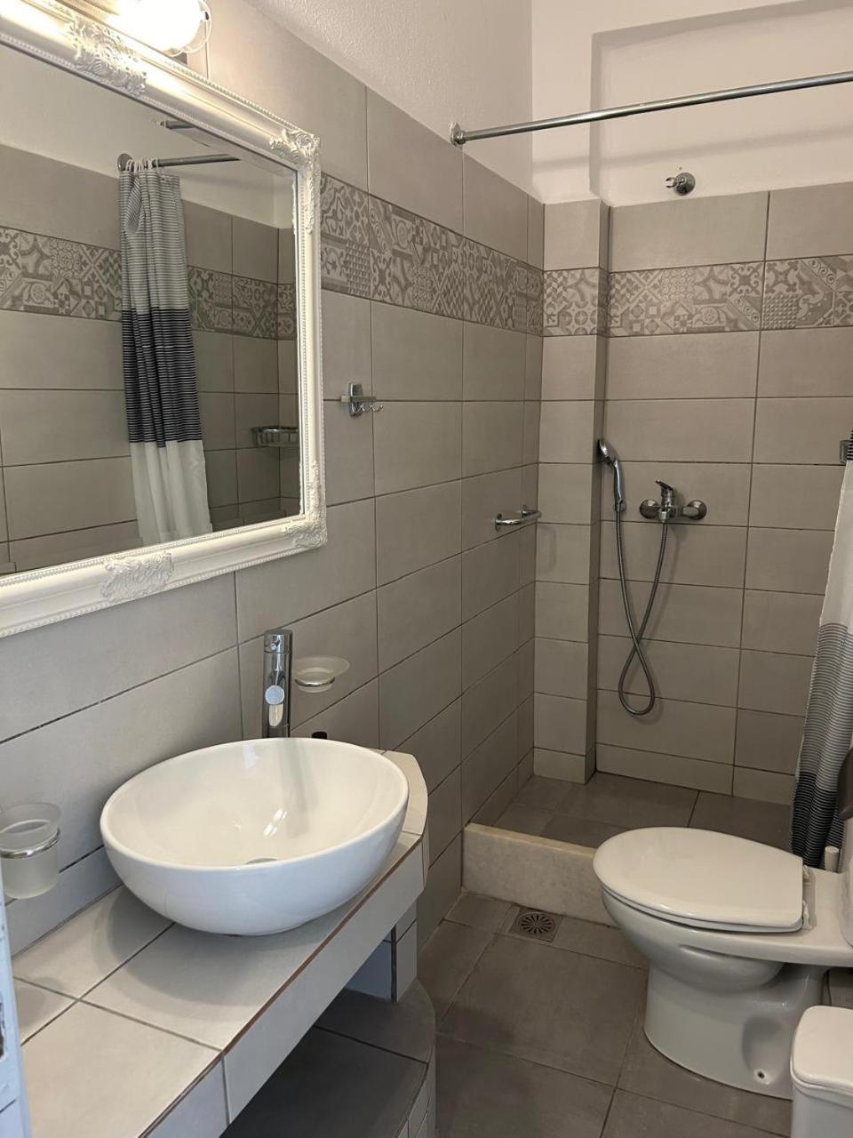 Nefeli Apartment Drios Bagian luar foto