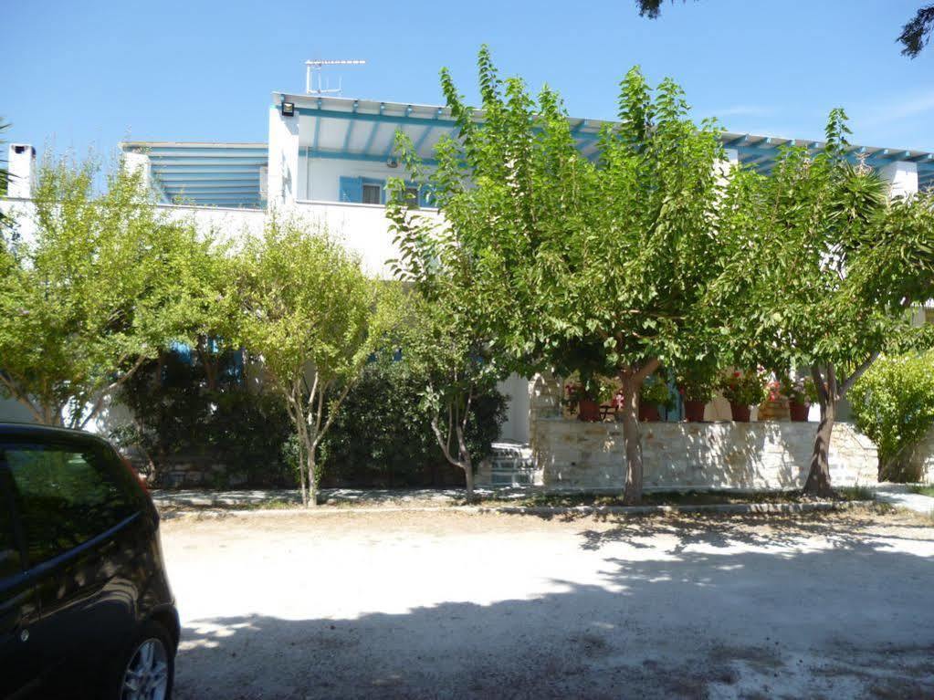 Nefeli Apartment Drios Bagian luar foto